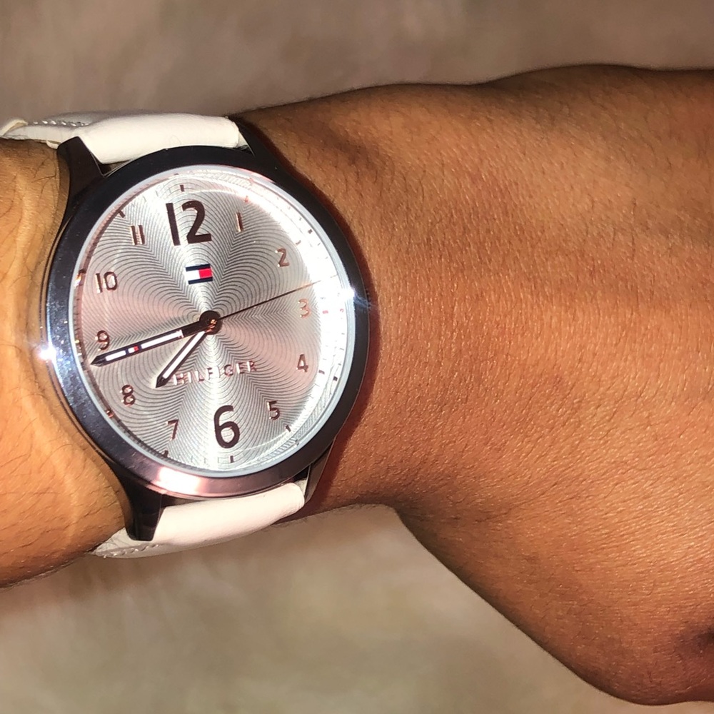 Never worn Tommy Hilfiger Watch pink leather strap